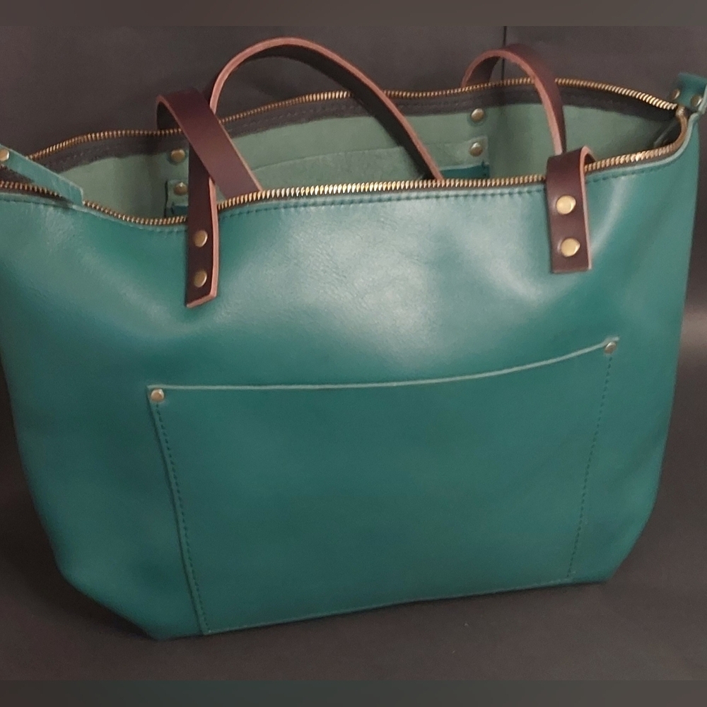 Portland Leather Goods Large Zip Tote in Peacock - Retired Color From 2023